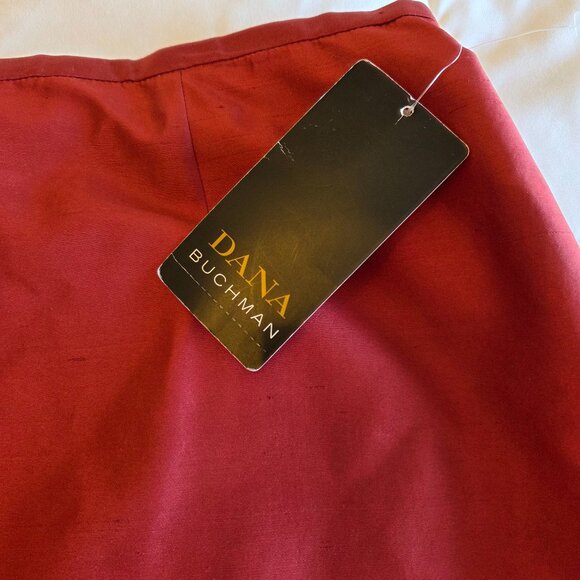 Dana Buchman 100% silk skirt NWT Red/rust colour. Size 14 - Picture 1 of 7